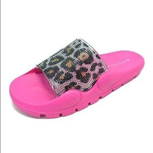 Neon pink and leopard York slide
